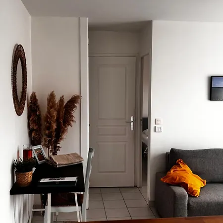 Apartment T2 Plein Pieds Avec Parking Gratuit